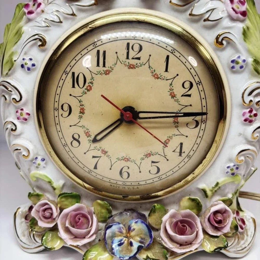 Vintage William L Gilbert Self Starting China Electric‎ Clock- Japan-Not Working